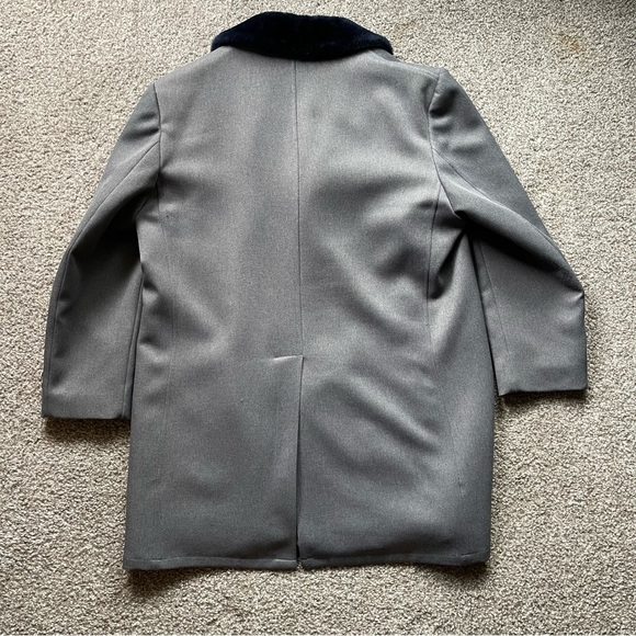 Gray Garrison Park Crownwear Overcoat Men’s Size 46R - Picture 9 of 11